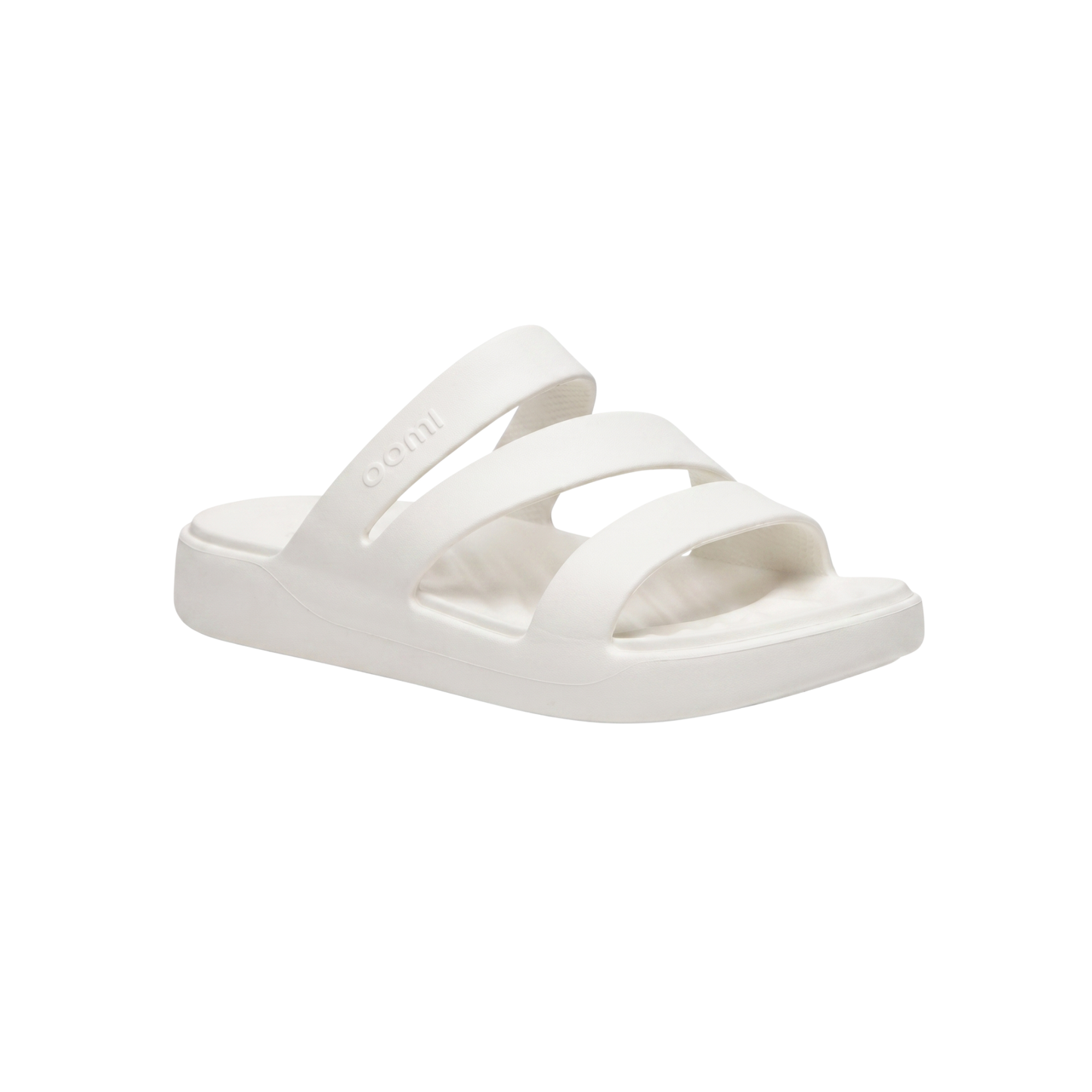 The OOMI Strappy Loop Sandals™