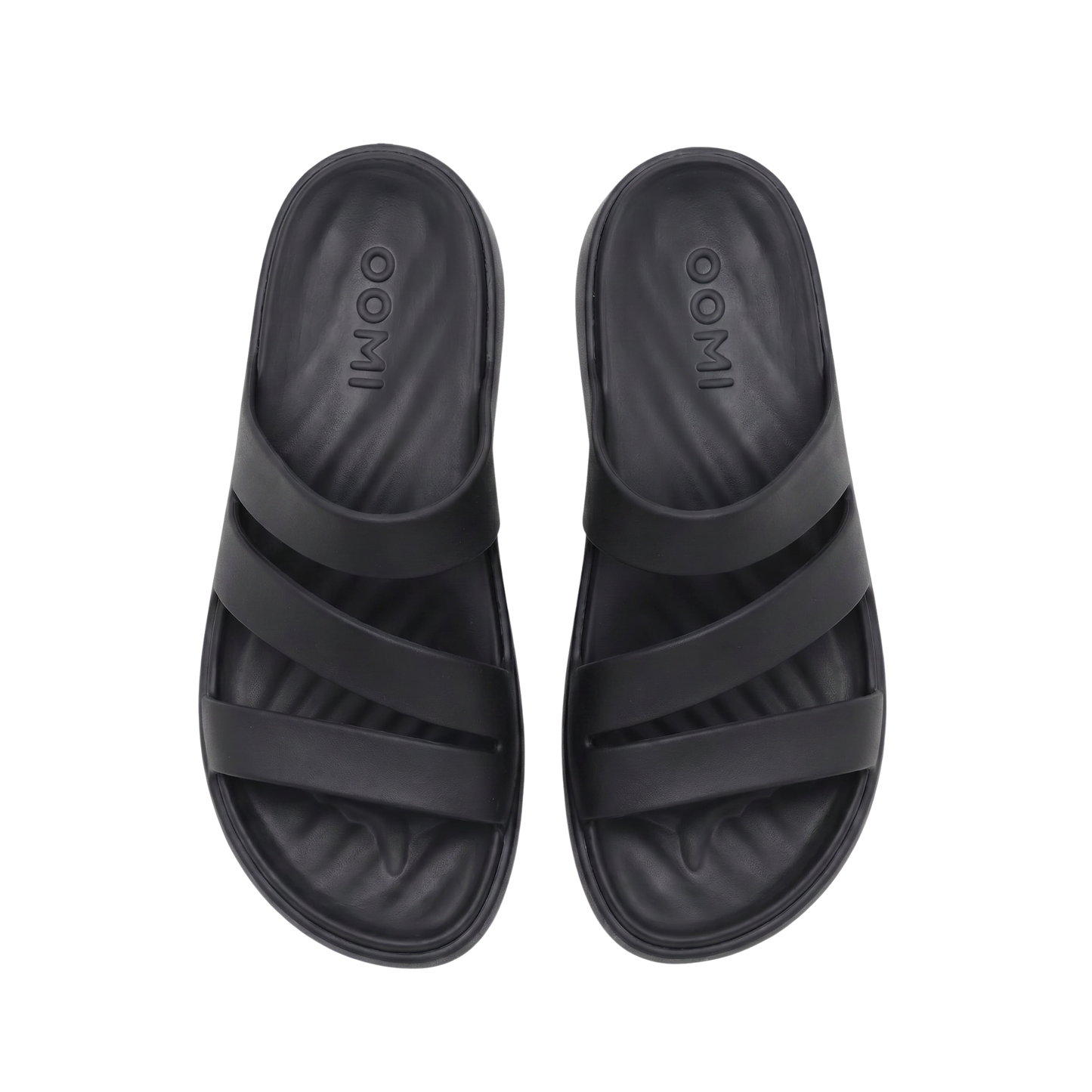 The OOMI Strappy Loop Sandals™